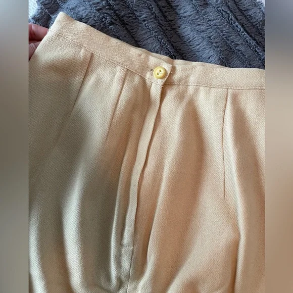Elegant Tan Midi Skirt